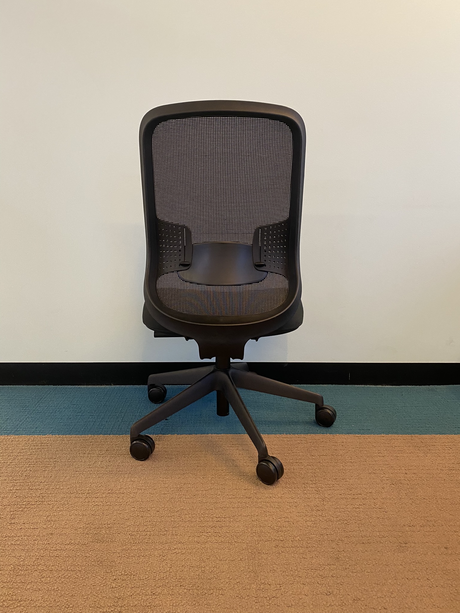 Second Hand STEELCASE ORANGEBOX® Eva Ergonomic Chair - OfficeBuy