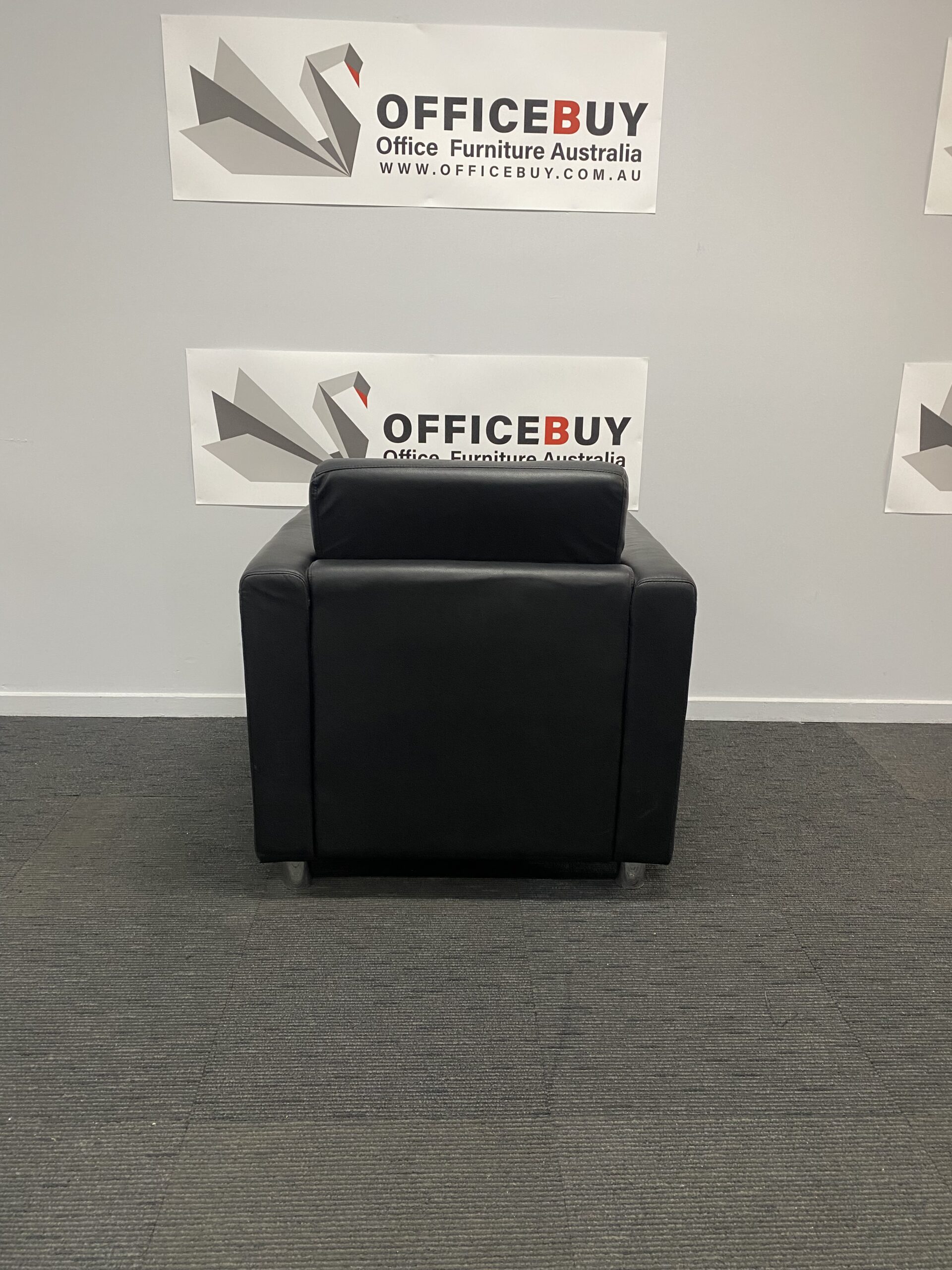 Second Hand Tub Chair/Armchair/Single SofaBlack LeatherA Set of Two