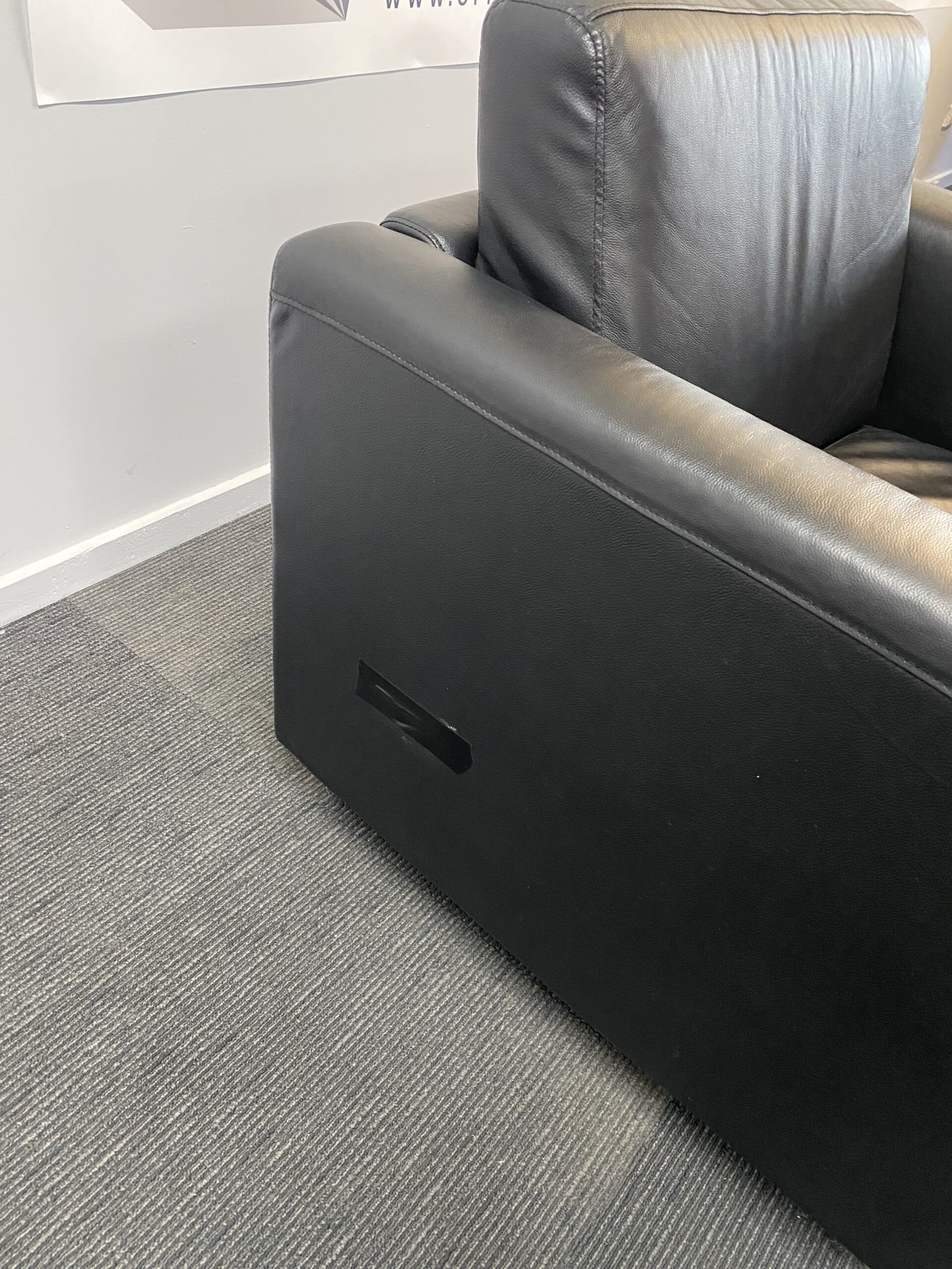 Second Hand Tub Chair/Armchair/Single SofaBlack LeatherA Set of Two